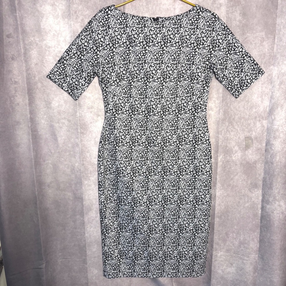 Maggy London Sheath Dress Womens 10 Black White Monochrome Animal Print